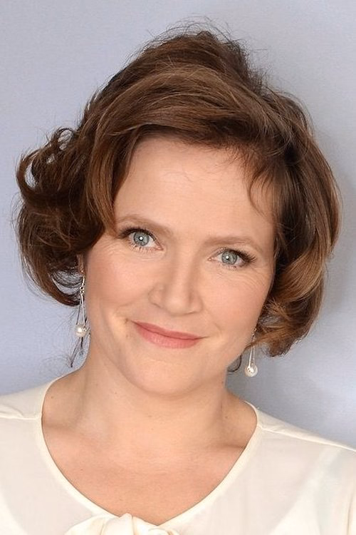 Jessica Hynes