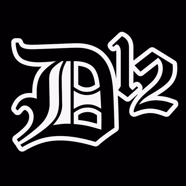D12
