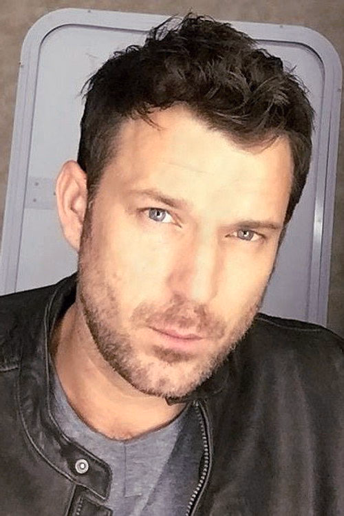 Wil Traval